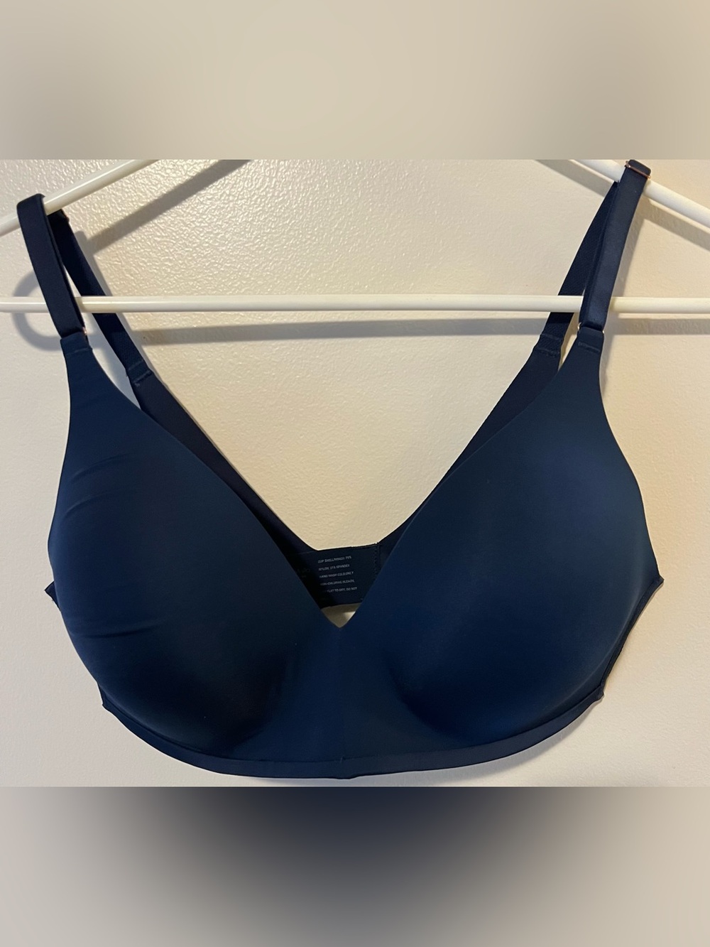 Soma Intimates Vanishing 360 Wire-Free Smooth Comfort Bra – Navy 36C